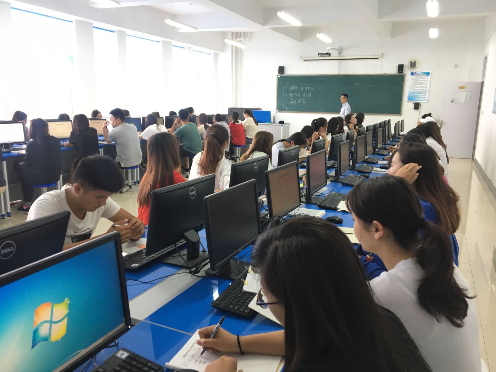 841995香港论坛资料