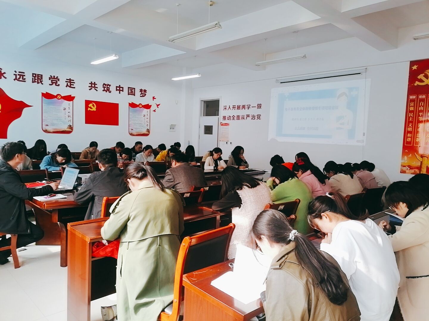 图片 1.jpg