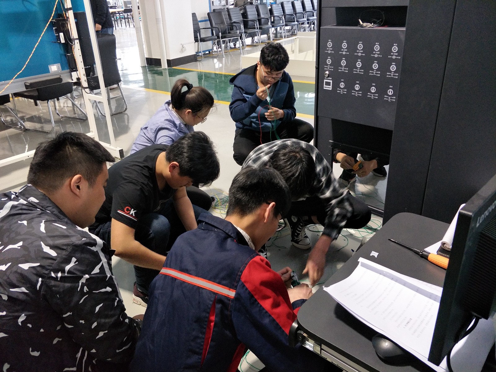 现代电气装调.jpg