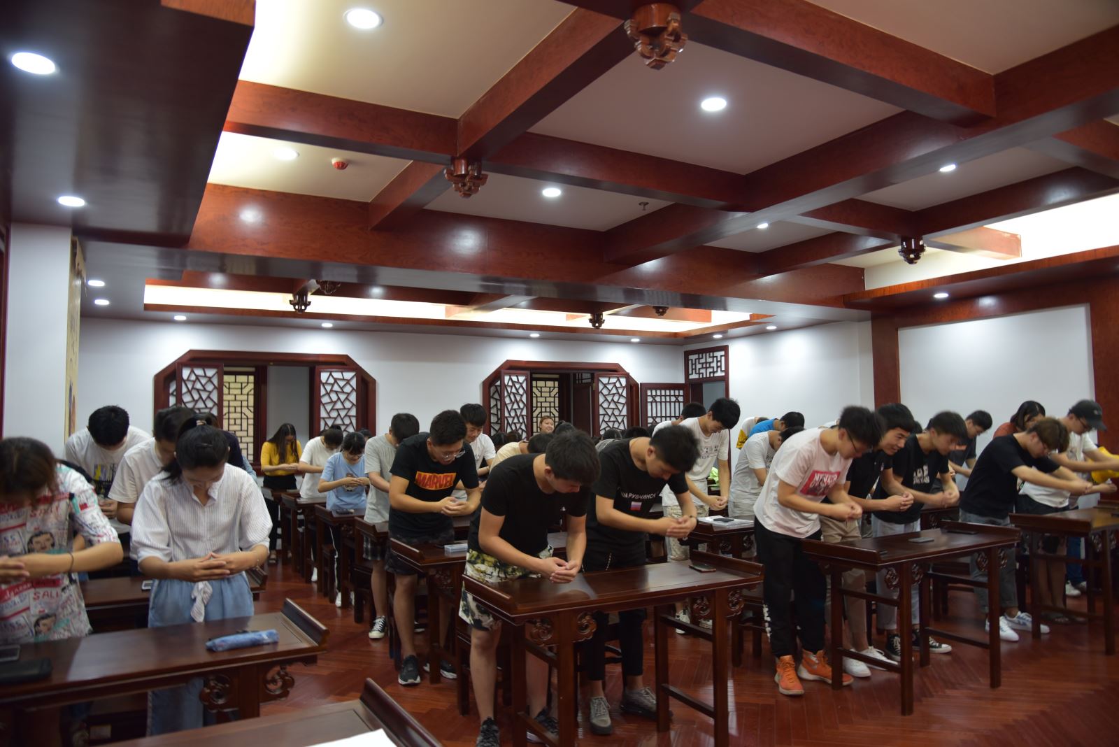 841995香港论坛资料