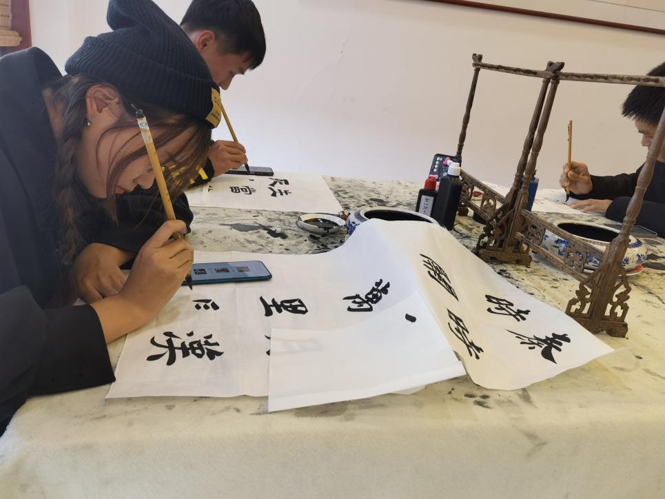 图片1.jpg 图片1.jpg