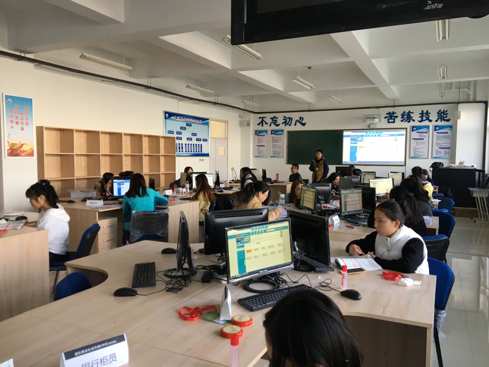 841995香港论坛资料