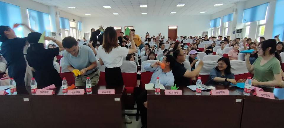 图片3.jpg 图片3.jpg